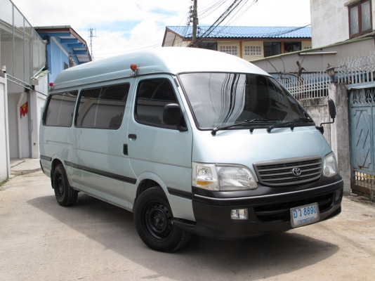 Toyota Hiace หัวจรวด Commuter 3.0
