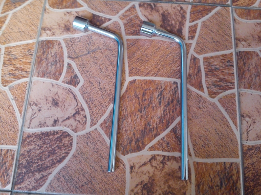 ประแจขันล้อรถ TOYOTA จากญี่ปุ่น แบบตัวแอล เบอร์21 ประแจขันล้อรถ TOYOTA จากญี่ปุ่น แบบตัวแอล เบอร์21