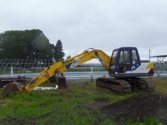 ขายรถแบคโฮ KOBELCO SK120 MARK 3 คอนโทรลสั้น สภาพสวยพร้อมใช้งาน ถึงไทยเร็วๆนี้ครับ ขายรถแบคโฮ KOBELCO SK120 MARK 3 คอนโทรลสั้น สภาพสวยพร้อมใช้งาน ถึงไทยเร็วๆนี้ครับ