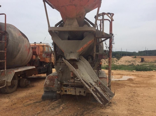 มี3คัน...10 ล้อ รถโม่ปูน 230 แรง นิสสัน CW41M-05611 เอกสารเล่ม ม.79 ไว้ มีล้อครบ แต่ยางไม่สวย