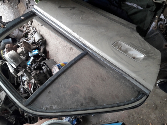 ประตูหลังขวา HONDA CITY TYPE Z กระจกไฟฟ้าครบๆ