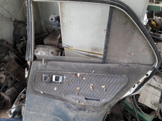 ประตูหลังขวา HONDA CITY TYPE Z กระจกไฟฟ้าครบๆ