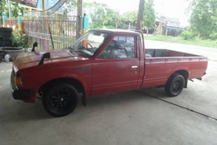 DATSUN 720 แห้งๆเดิมๆ บาง โรงงาน เครื่องเดิมJ16 ห้าเกียร์เดินหน้า มีแอร์ ดิสเบรคหน้า ภายในเดิมๆโรงงาน เครื่องดีสตาททีเดียวติดขับไกลสบาย ช่วงล่างแน่น เบรคดี ครัชชีไม่มีผุ รับประกันความแห้งเดิม ทะเบียนเต็ม ชุดโอนครบ ไม่ต้องทำอะไรเพิ่ม เติมน้ำมันอย่างเดียวพอ