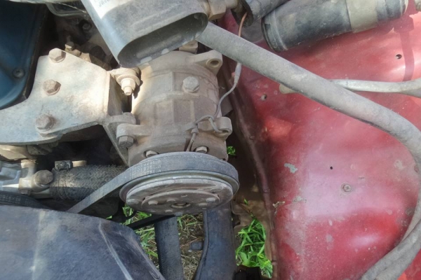 DATSUN 720 แห้งๆเดิมๆ บาง โรงงาน เครื่องเดิมJ16 ห้าเกียร์เดินหน้า มีแอร์ ดิสเบรคหน้า ภายในเดิมๆโรงงาน เครื่องดีสตาททีเดียวติดขับไกลสบาย ช่วงล่างแน่น เบรคดี ครัชชีไม่มีผุ รับประกันความแห้งเดิม ทะเบียนเต็ม ชุดโอนครบ ไม่ต้องทำอะไรเพิ่ม เติมน้ำมันอย่างเดียวพอ DATSUN 720 แห้งๆเดิมๆ บาง โรงงาน เครื่องเดิมJ16 ห้าเกียร์เดินหน้า มีแอร์ ดิสเบรคหน้า ภายในเดิมๆโรงงาน เครื่องดีสตาททีเดียวติดขับไกลสบาย ช่วงล่างแน่น เบรคดี ครัชชีไม่มีผุ รับประกันความแห้งเดิม ทะเบียนเต็ม ชุดโอนครบ ไม่ต้องทำอะไรเพิ่ม เติมน้ำมันอย่างเดียวพอ