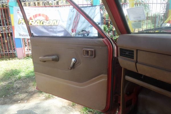 DATSUN 720 แห้งๆเดิมๆ บาง โรงงาน เครื่องเดิมJ16 ห้าเกียร์เดินหน้า มีแอร์ ดิสเบรคหน้า ภายในเดิมๆโรงงาน เครื่องดีสตาททีเดียวติดขับไกลสบาย ช่วงล่างแน่น เบรคดี ครัชชีไม่มีผุ รับประกันความแห้งเดิม ทะเบียนเต็ม ชุดโอนครบ ไม่ต้องทำอะไรเพิ่ม เติมน้ำมันอย่างเดียวพอ DATSUN 720 แห้งๆเดิมๆ บาง โรงงาน เครื่องเดิมJ16 ห้าเกียร์เดินหน้า มีแอร์ ดิสเบรคหน้า ภายในเดิมๆโรงงาน เครื่องดีสตาททีเดียวติดขับไกลสบาย ช่วงล่างแน่น เบรคดี ครัชชีไม่มีผุ รับประกันความแห้งเดิม ทะเบียนเต็ม ชุดโอนครบ ไม่ต้องทำอะไรเพิ่ม เติมน้ำมันอย่างเดียวพอ