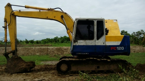 รถแบคโฮ