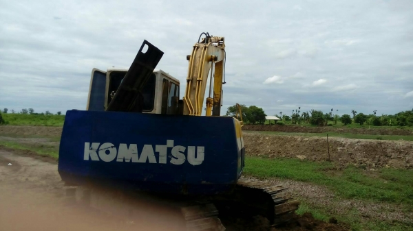 รถแบคโฮ