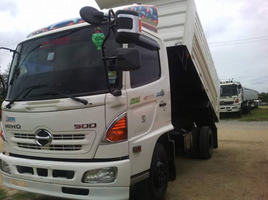 ขายค่ะ HiNO 6 ยาง 825 ล้อดั้ม Euro 3 เครื่อง 175 HP ปี 56 สภาพสวยรถเดิมๆกระบะ 3 มิตร ราคา 1,180,000 ต่อรอง  สภาพสวยไร้ที่ติไม่เชื่อมาลองได้เลย..0984521458