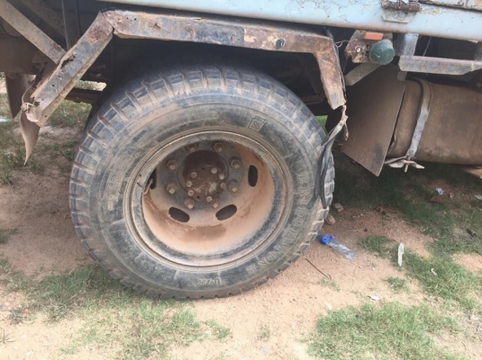 6 ล้อดั้ม 145 แรง ISUZU FSR11F รถห้างแท้ๆเดิม มีเพาเวอร์ แอร์เย็น เล่มม.79