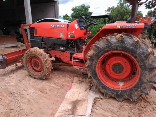 ขายคูโบต้า45แรงรถพร้อมใช้