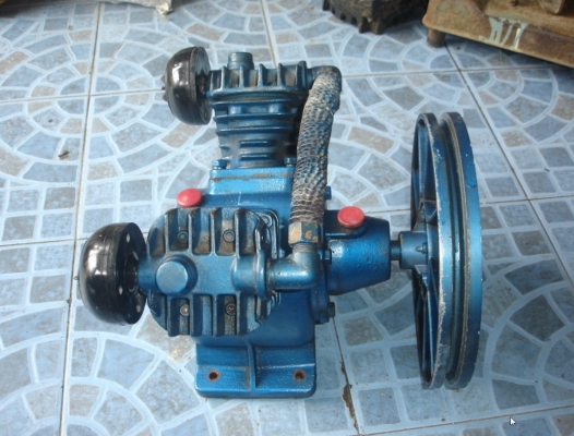 ขายหัวปั้มลมพูม่า 1/2HP แรงอัดดีมาก สภาพสวยหาอยู่ไม่ผิดหวังคับ