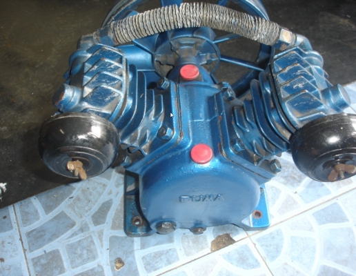 ขายหัวปั้มลมพูม่า 1/2HP แรงอัดดีมาก สภาพสวยหาอยู่ไม่ผิดหวังคับ