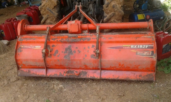 ขายโรตารี่(จอบหมุน)ตราช้างเดิม ๆ ใช้งานน้อย