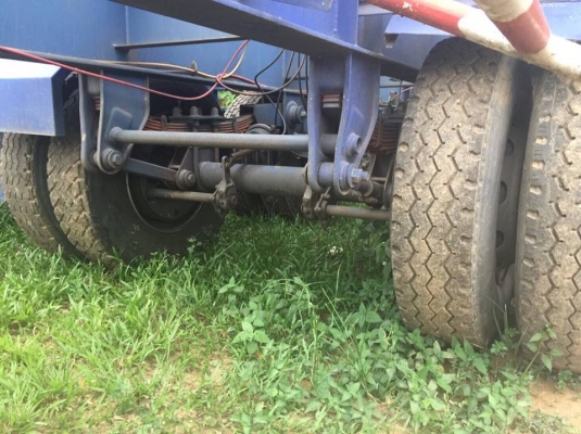 หางก้างปลา 2 คานแบบคานกลม ปี 2005 ยาว 12 ม. สภาพสวยๆยางดีใช้ได้ มีประมาณ 40 หาง