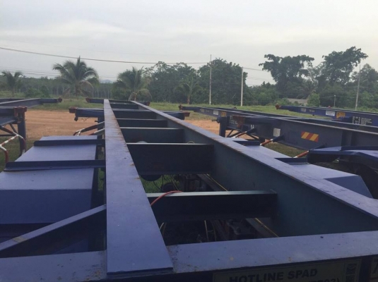 หางก้างปลา 2 คานแบบคานกลม ปี 2005 ยาว 12 ม. สภาพสวยๆยางดีใช้ได้ มีประมาณ 40 หาง