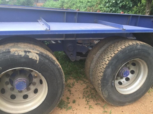 หางก้างปลา 2 คานแบบคานกลม ปี 2005 ยาว 12 ม. สภาพสวยๆยางดีใช้ได้ มีประมาณ 40 หาง