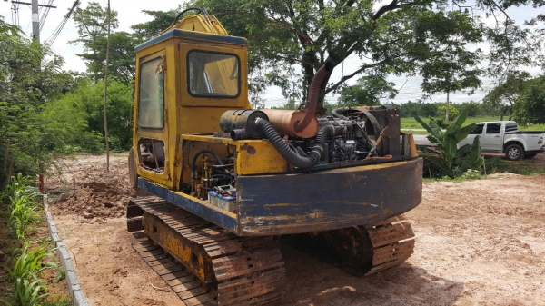 ขาย แบคโฮ KOMATSU PC60-2 เครื่อง ISUZU 4BA1 85 แรงม้า รถใช้งานได้ปกติครับ