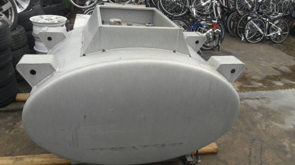 ถังน้ำมันอลูมิเนียม ราคา 54,999 ครับ สวยครบ ระบบใช้ได้ครับ ไฟ 12V. ความจุน้ำมัน 950 ลิตร #‎สนใจสอบถาม โทร. 081-4047671 ถังน้ำมันอลูมิเนียม ราคา 54,999 ครับ สวยครบ ระบบใช้ได้ครับ ไฟ 12V. ความจุน้ำมัน 950 ลิตร #‎สนใจสอบถาม โทร. 081-4047671