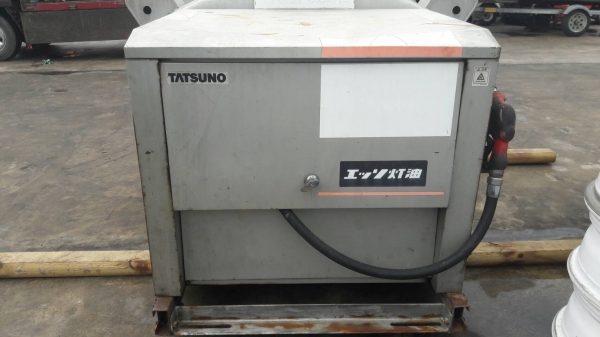 ถังน้ำมันอลูมิเนียม ราคา 54,999 ครับ สวยครบ ระบบใช้ได้ครับ ไฟ 12V. ความจุน้ำมัน 950 ลิตร #‎สนใจสอบถาม โทร. 081-4047671 ถังน้ำมันอลูมิเนียม ราคา 54,999 ครับ สวยครบ ระบบใช้ได้ครับ ไฟ 12V. ความจุน้ำมัน 950 ลิตร #‎สนใจสอบถาม โทร. 081-4047671