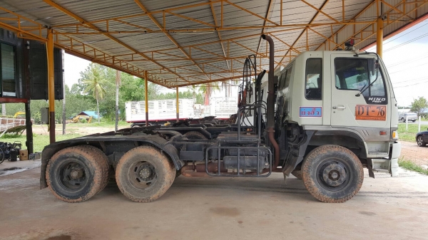 ขาย 10 ล้อ หัวลาก HINO FM2K เครื่อง K13D 260 แรงม้า เกียร์ Easton ช่วงล่างดี เอกสารเล่มทะเบียนพร้อมโอน