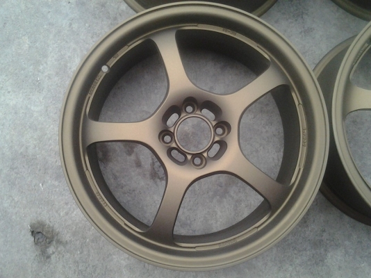 ขอบ 17 กว้าง 7 / 4รู100 off40 ทำสีใหม่ไม่เคยซ่อม ส่งได้ทั่วไทย