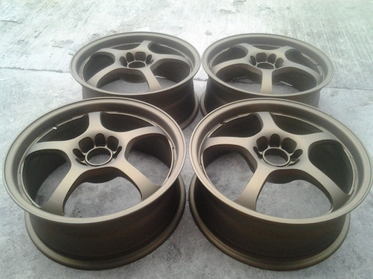 ขอบ 17 กว้าง 7 / 4รู100 off40 ทำสีใหม่ไม่เคยซ่อม ส่งได้ทั่วไทย