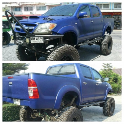 บริการทำสีรถยนต์ระบบ LINER (สีระเบิด) ทนต่อการขีดขวนและป้องการการกัดกร่อนได้ดี