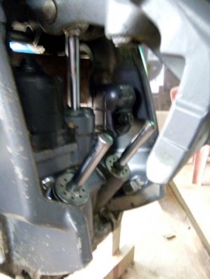 ขายเครื่องยามาฮ่า200แรง 2 จังหวะ สภาพดีพร้อมใช้งาน