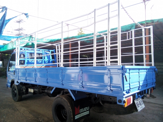 6 ล้อกลาง  ISUZU  NKR 120 แรงม้า * ยาว 4.30 ม. * รถสวยเดิม+สวยจริง+สภาพพร้อมใช้งาน *รถห้างแท้*  มีเล่มพร้อมโอน *