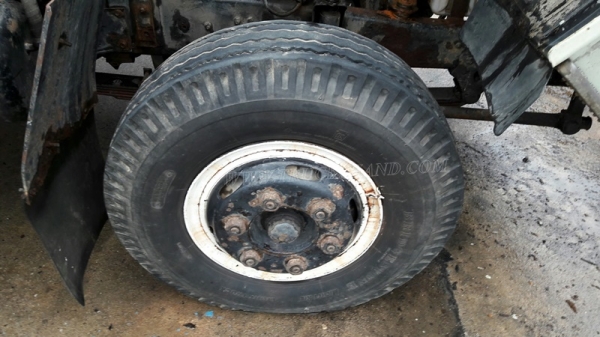 6 ล้อ HINO กระบะรั้วเหล็กพื้นเป็นสแตนเลส  รุ่น KM779   117 แรงม้า กระบะยาว 5.40 เมตร
