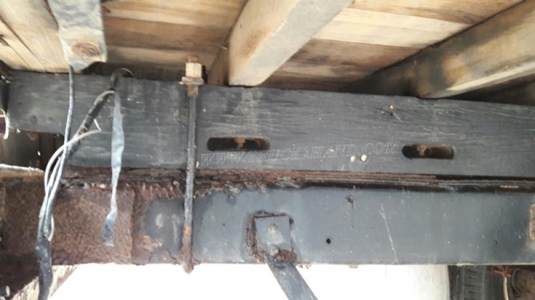 6 ล้อ HINO กระบะรั้วเหล็กพื้นเป็นสแตนเลส  รุ่น KM779   117 แรงม้า กระบะยาว 5.40 เมตร