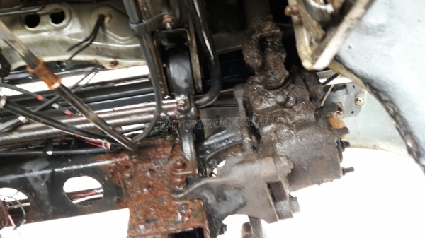 6 ล้อ HINO กระบะรั้วเหล็กพื้นเป็นสแตนเลส  รุ่น KM779   117 แรงม้า กระบะยาว 5.40 เมตร