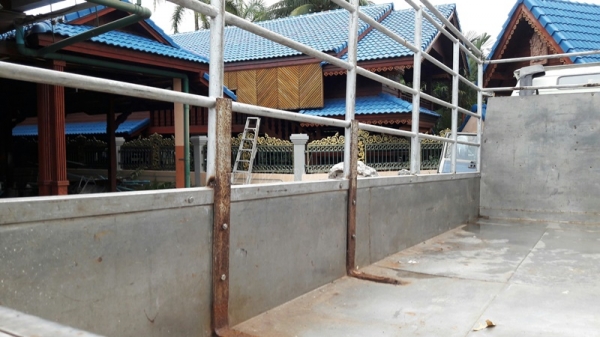 6 ล้อ HINO กระบะรั้วเหล็กพื้นเป็นสแตนเลส  รุ่น KM779   117 แรงม้า กระบะยาว 5.40 เมตร