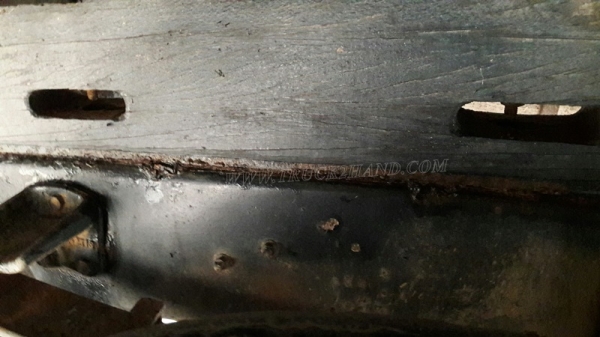 6 ล้อ HINO กระบะรั้วเหล็กพื้นเป็นสแตนเลส  รุ่น KM779   117 แรงม้า กระบะยาว 5.40 เมตร