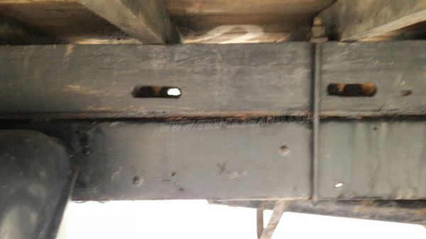 6 ล้อ HINO กระบะรั้วเหล็กพื้นเป็นสแตนเลส  รุ่น KM779   117 แรงม้า กระบะยาว 5.40 เมตร