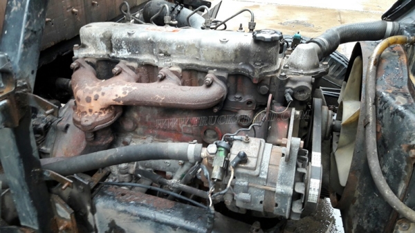 6 ล้อ HINO กระบะรั้วเหล็กพื้นเป็นสแตนเลส  รุ่น KM779   117 แรงม้า กระบะยาว 5.40 เมตร