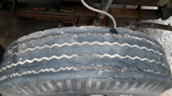 6 ล้อ HINO กระบะรั้วเหล็กพื้นเป็นสแตนเลส  รุ่น KM779   117 แรงม้า กระบะยาว 5.40 เมตร