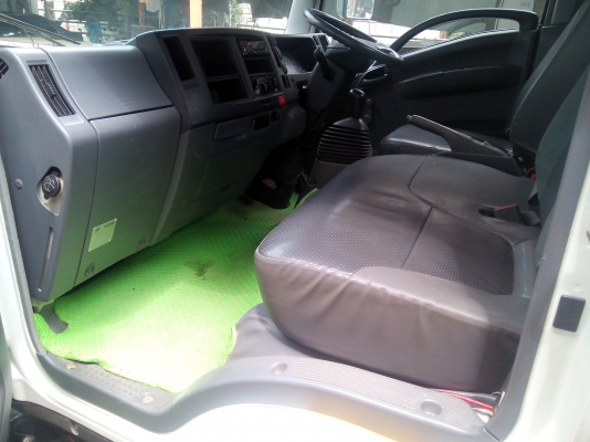 6 ล้อกลาง *Euro.3* ISUZU NMR 130 แรงม้า *คอมมอนเรว* *ยาว 4.30 ม.* รถสวยเดิม+สวยจริง+พร้อมใช้งาน * รถห้างแท้ * มีเล่มพร้อม * 6 ล้อกลาง *Euro.3* ISUZU NMR 130 แรงม้า *คอมมอนเรว* *ยาว 4.30 ม.* รถสวยเดิม+สวยจริง+พร้อมใช้งาน * รถห้างแท้ * มีเล่มพร้อม *