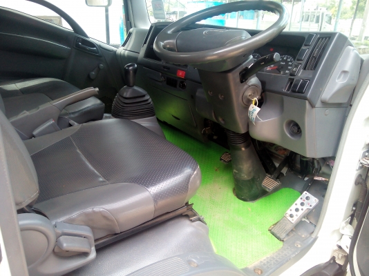 6 ล้อกลาง *Euro.3* ISUZU NMR 130 แรงม้า *คอมมอนเรว* *ยาว 4.30 ม.* รถสวยเดิม+สวยจริง+พร้อมใช้งาน * รถห้างแท้ * มีเล่มพร้อม * 6 ล้อกลาง *Euro.3* ISUZU NMR 130 แรงม้า *คอมมอนเรว* *ยาว 4.30 ม.* รถสวยเดิม+สวยจริง+พร้อมใช้งาน * รถห้างแท้ * มีเล่มพร้อม *