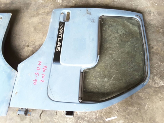 ขายประตูรถสี่กลางเก่าญี่ปุ่นตามสภาพนอกราคาคู่ละ9000บาท