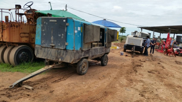 วีดีโอการทำงาน มีมาให้ชมแล้วครับ เครื่องปั๊มลมขนาดใหญ่ AIRMAN PDS655S แบบมีพ่วงลาก พร้อมใช้งาน