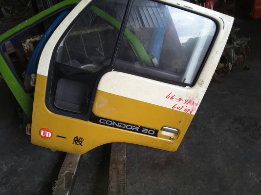 ขายประรถบรรทุกเล็กกระจกไฟฟ้าเก่านอกครับราคา15000ต่อคู่ครับ ขายประรถบรรทุกเล็กกระจกไฟฟ้าเก่านอกครับราคา15000ต่อคู่ครับ