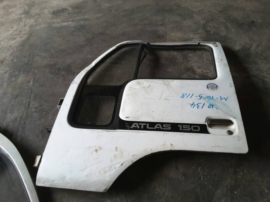 ขายประรถบรรทุกเล็กกระจกไฟฟ้าเก่านอกครับราคา15000ต่อคู่ครับ