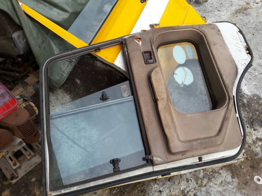 ขายประรถบรรทุกเล็กตามสภาพเก่าญี่ปุนมีมาให้เลือกหลายคู่ราคาคู่ละ12000ตามรุ่น ขายประรถบรรทุกเล็กตามสภาพเก่าญี่ปุนมีมาให้เลือกหลายคู่ราคาคู่ละ12000ตามรุ่น