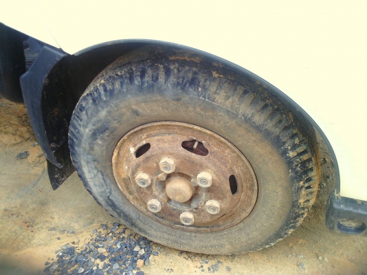 รถฮีโน่ 6 ล้อดั้ม 145 แรงม้า. ปี 57. , ( รถวิ่ง 24,xxx กม. )    สนใจติดต่อ  081 - 6079515