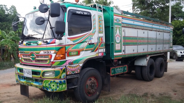 ขายสิบล้อดั๊มสองเพลาเมก้า 320  สวย ๆ เดิม ๆ  ครับ