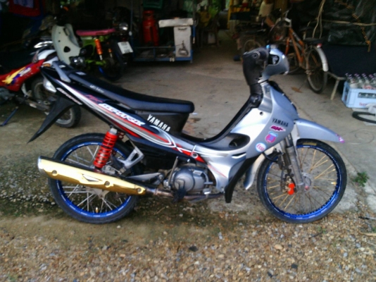 YAMAHA SPARK