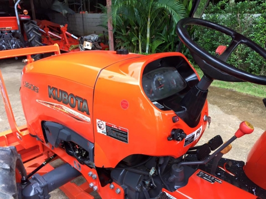 ขายรถไถ Kubota L3608(4WD) พร้อมใบมีดและผานพรวนLCSใหม่ รถสวยพร้อมใช้งาน