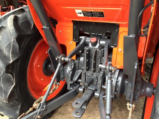 ขายรถไถ Kubota L3608(4WD) พร้อมใบมีดและผานพรวนLCSใหม่ รถสวยพร้อมใช้งาน