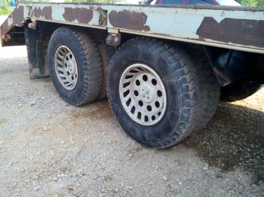 ปิดการขายแล้วคับ 10 ล้ออีโน่ FM 17. /2เพลา / เครื่อง EH700 168  แรงม้า/ สโลกลาง/เบรกเทปฟี่/เพาเวอร์/  ยางสวย/เครื่องดีมาก/พร้อใใช้งาน..เล่มติดมือ...